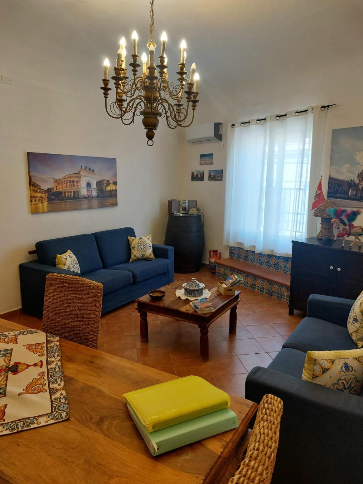 Casa Del Parlamento Appartement Palermo Buitenkant foto