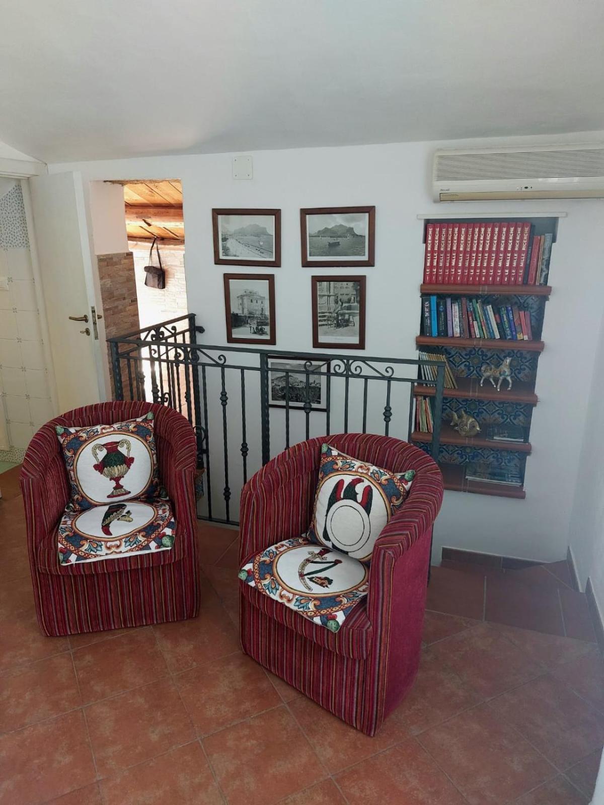 Casa Del Parlamento Appartement Palermo Buitenkant foto